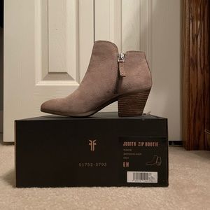FRYE Judith Zip Bootie